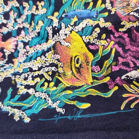 XL Cropped Vtg 90s Hazelwoods Dolphins Sea T-Shirt Made in USA Single Stitch - Picture 4 of 12